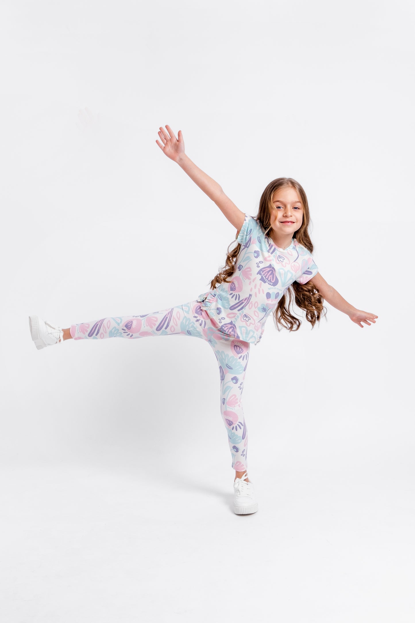 Cherubino "Soft Petals" Cozy Watercolor Floral Leggings for Girls